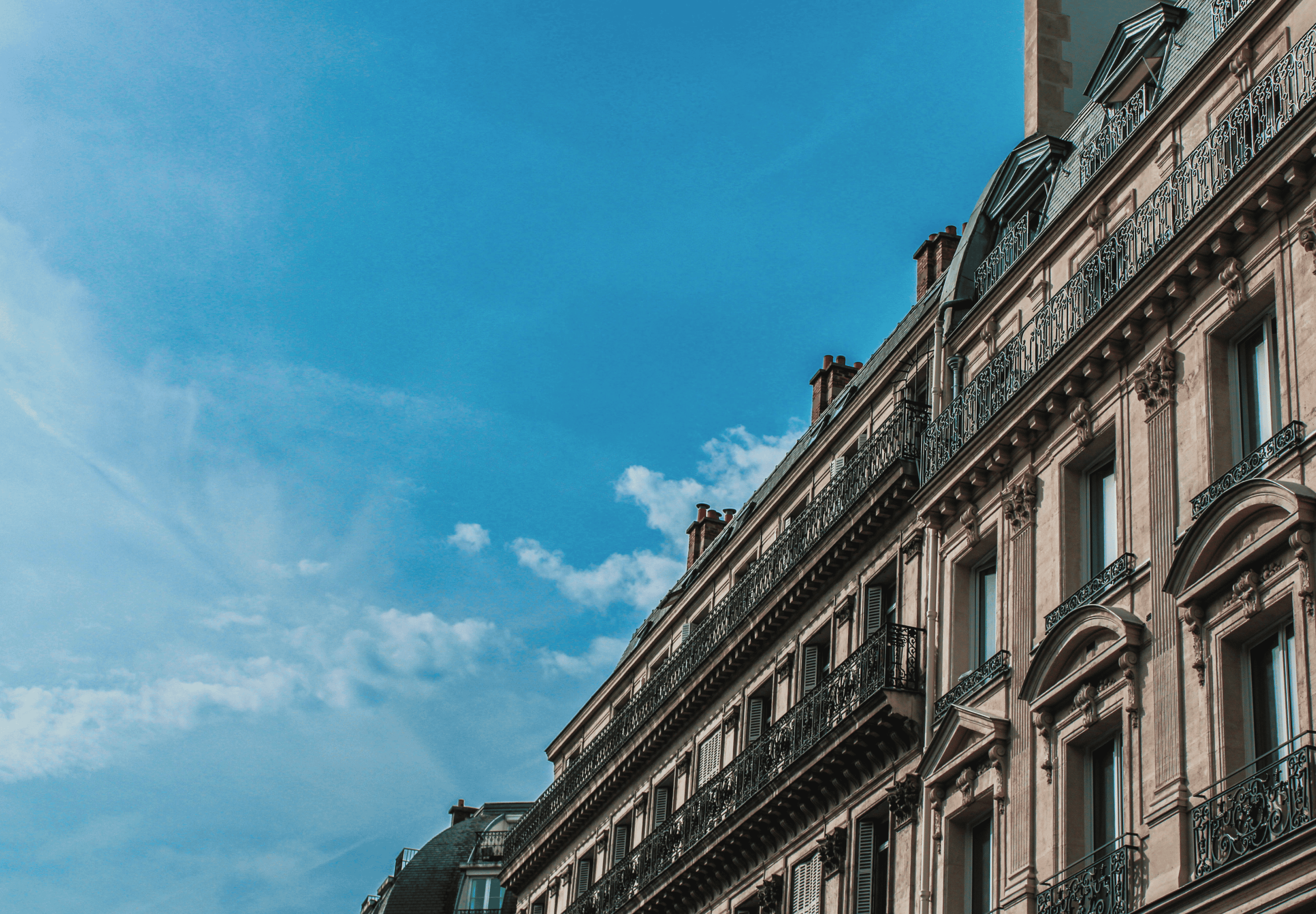 Écouter. <br /> Analyser. Défendre.